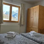 Апартаменты Haus Wiesenruh - Amazing Views & Setting Зеефельд в Тироле